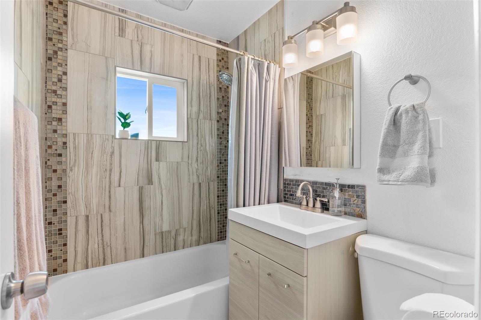 MLS Image #17 for 3180 w jewell avenue,denver, Colorado