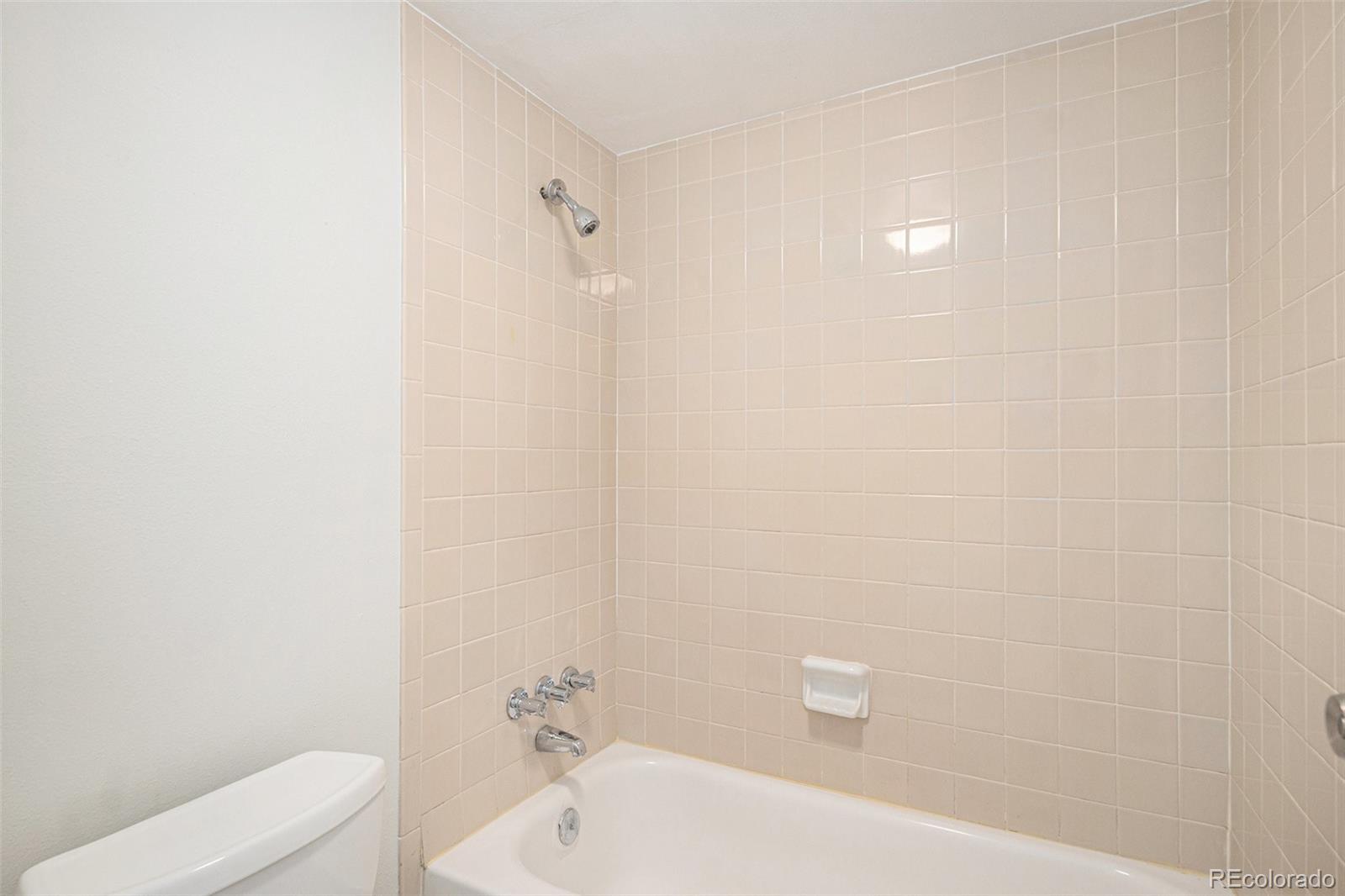MLS Image #10 for 8060 e girard avenue 217,denver, Colorado