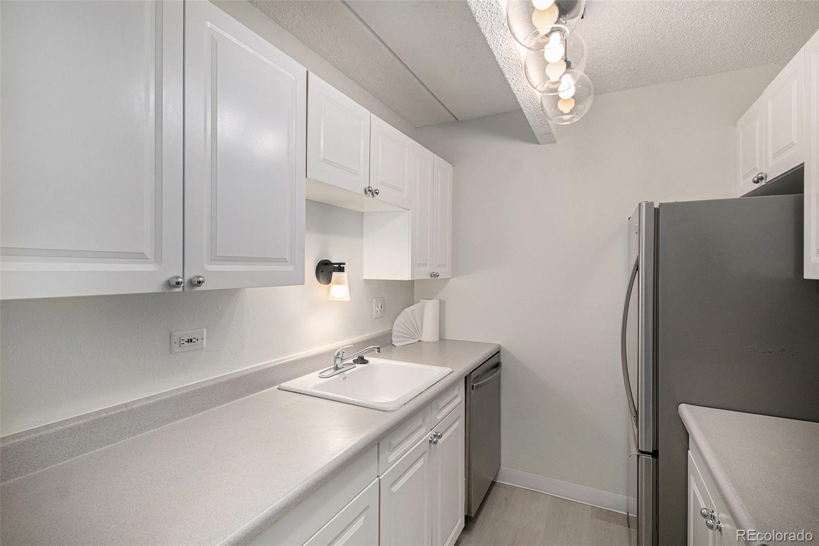MLS Image #4 for 8060 e girard avenue 217,denver, Colorado