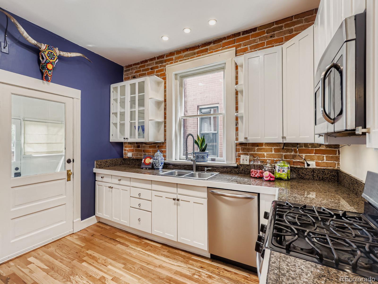 MLS Image #11 for 1548  cook street,denver, Colorado