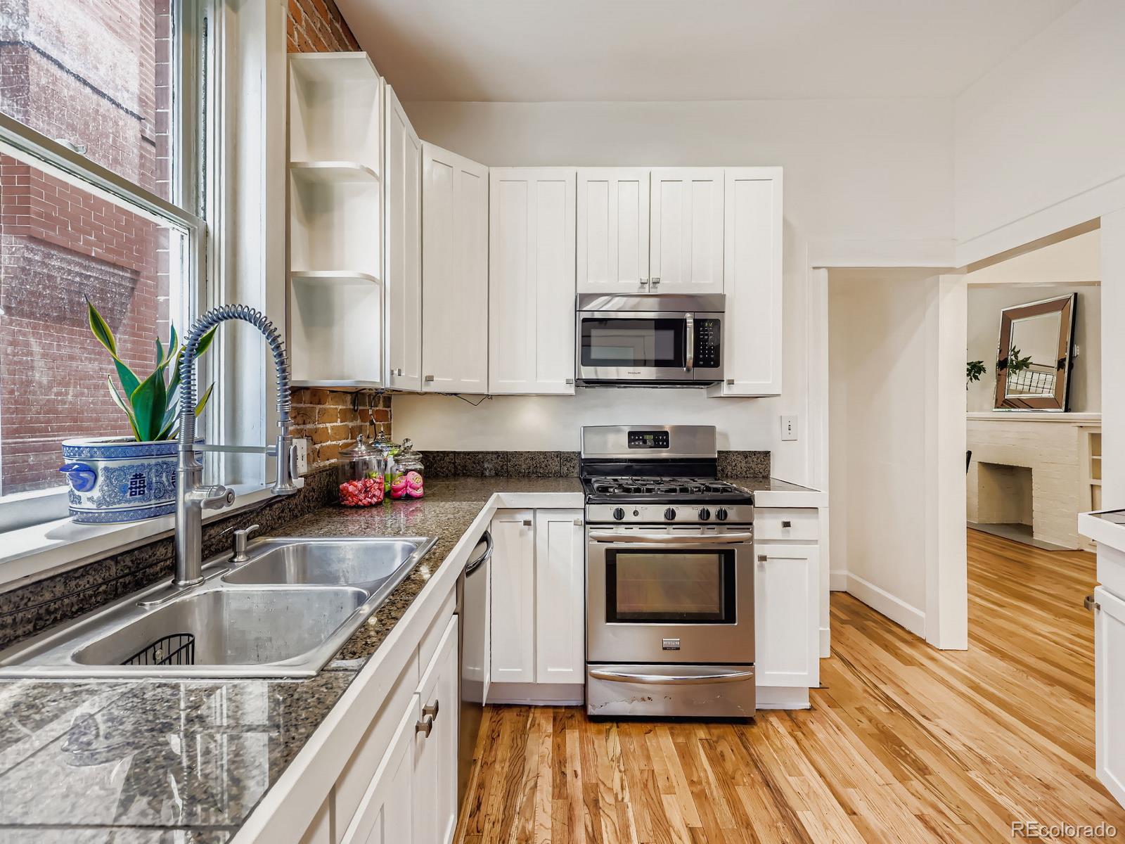MLS Image #13 for 1548  cook street,denver, Colorado
