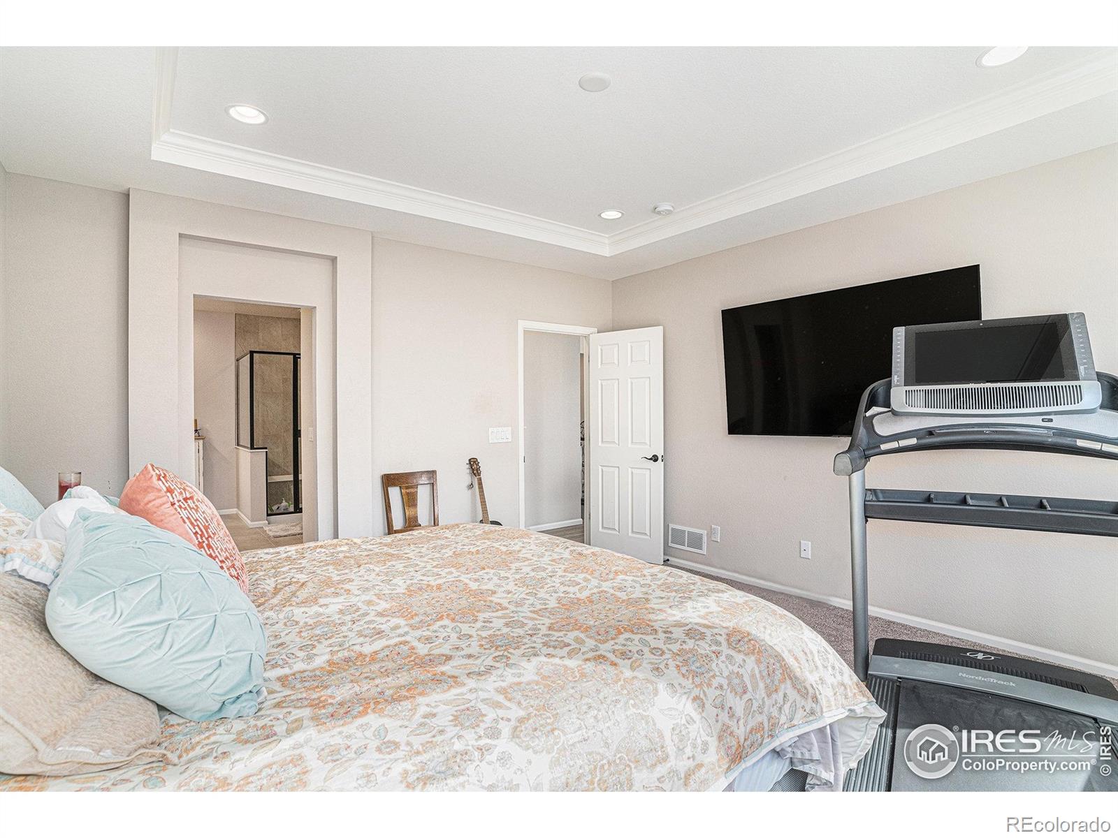 MLS Image #15 for 3095  deering lake drive,loveland, Colorado
