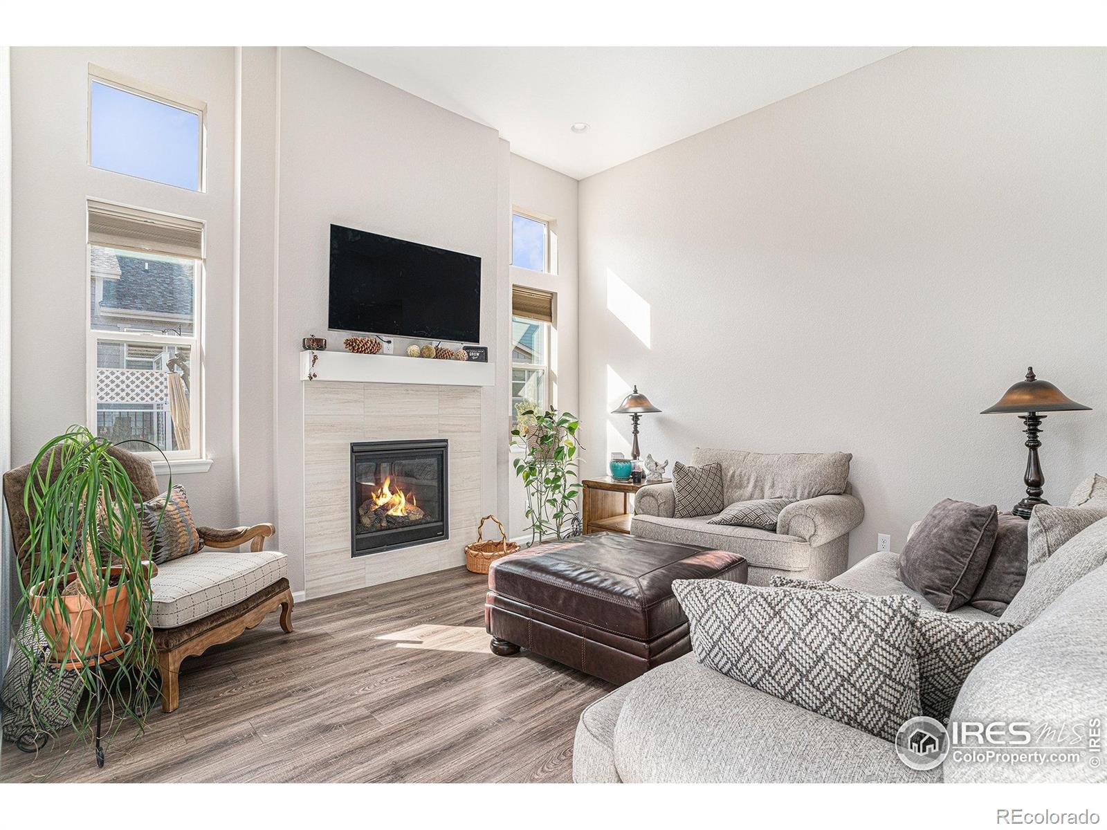 MLS Image #4 for 3095  deering lake drive,loveland, Colorado