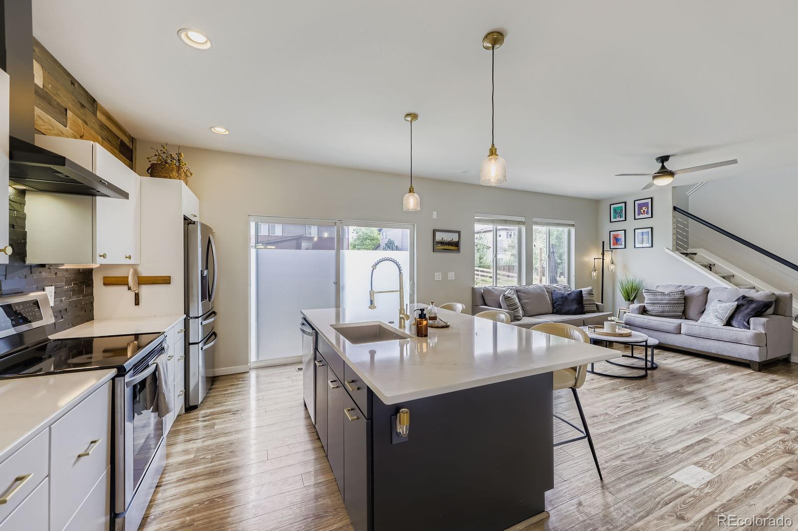MLS Image #10 for 10094  quintero street,commerce city, Colorado