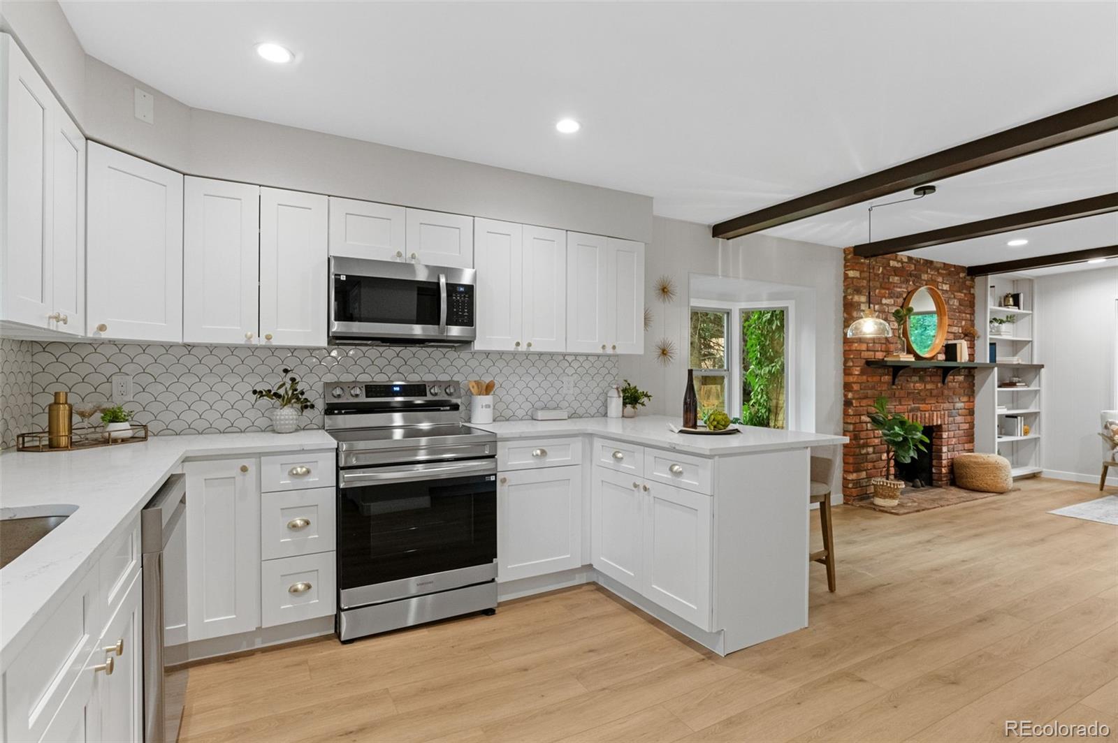 MLS Image #12 for 6475 s arapahoe way,littleton, Colorado