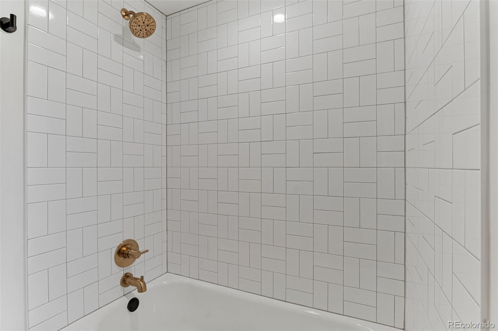 MLS Image #30 for 6475 s arapahoe way,littleton, Colorado