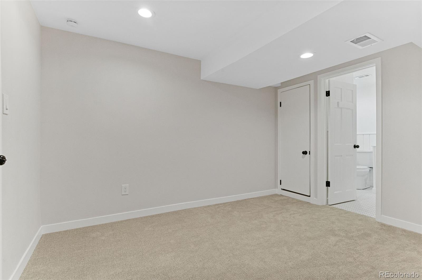 MLS Image #33 for 6475 s arapahoe way,littleton, Colorado
