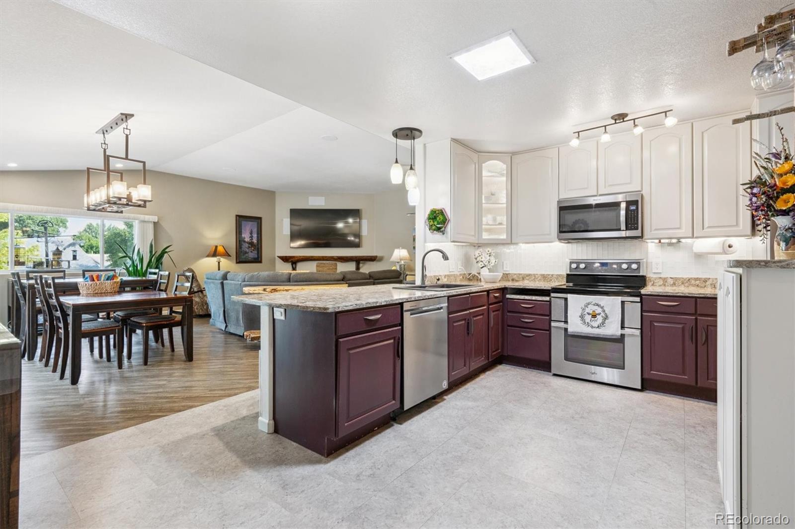 MLS Image #4 for 8727 w floyd drive,lakewood, Colorado