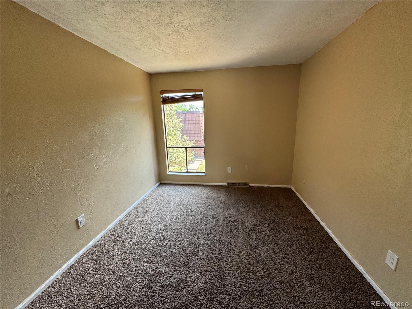 MLS Image #8 for 9356 w utah place,lakewood, Colorado