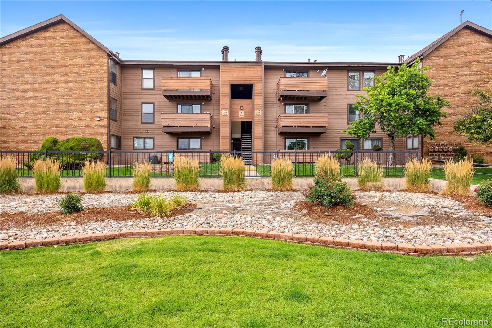 MLS Image #1 for 211  wright street,lakewood, Colorado