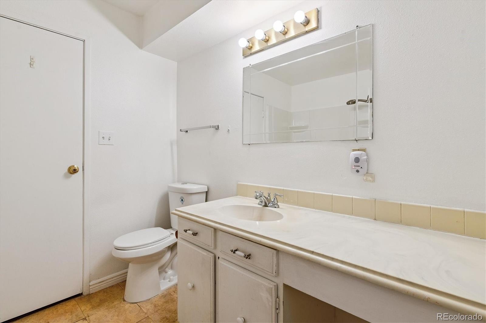 MLS Image #13 for 7455 e quincy avenue,denver, Colorado