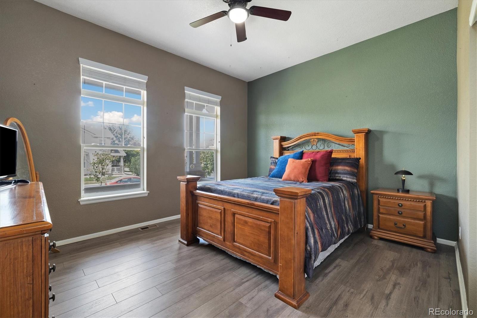 MLS Image #20 for 1560 s goldbug circle,aurora, Colorado