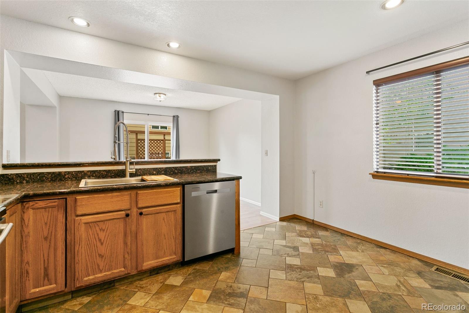 MLS Image #11 for 6285  desoto drive,colorado springs, Colorado