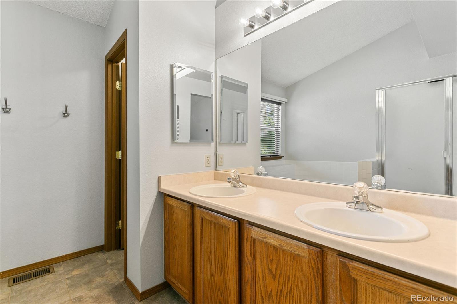 MLS Image #21 for 6285  desoto drive,colorado springs, Colorado