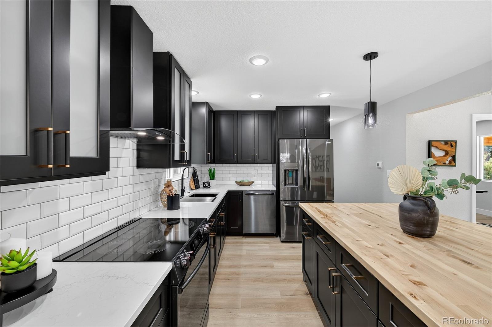 MLS Image #13 for 2781 s kearney street,denver, Colorado