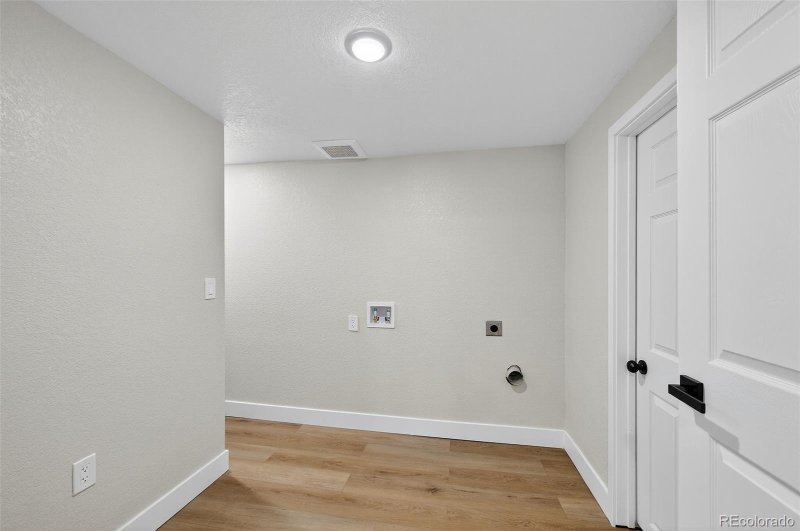 MLS Image #37 for 2781 s kearney street,denver, Colorado