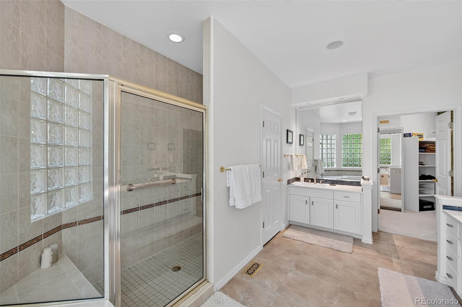 MLS Image #16 for 109  blue heron circle,greenwood village, Colorado