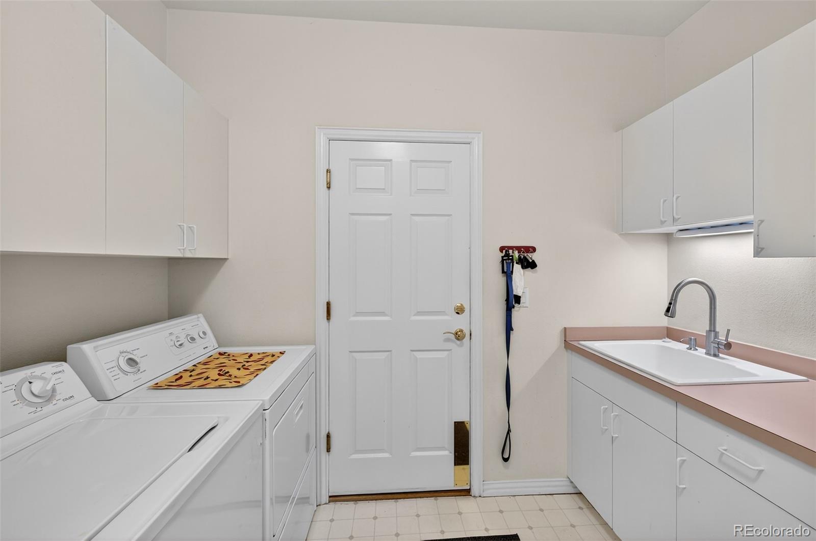 MLS Image #24 for 109  blue heron circle,greenwood village, Colorado