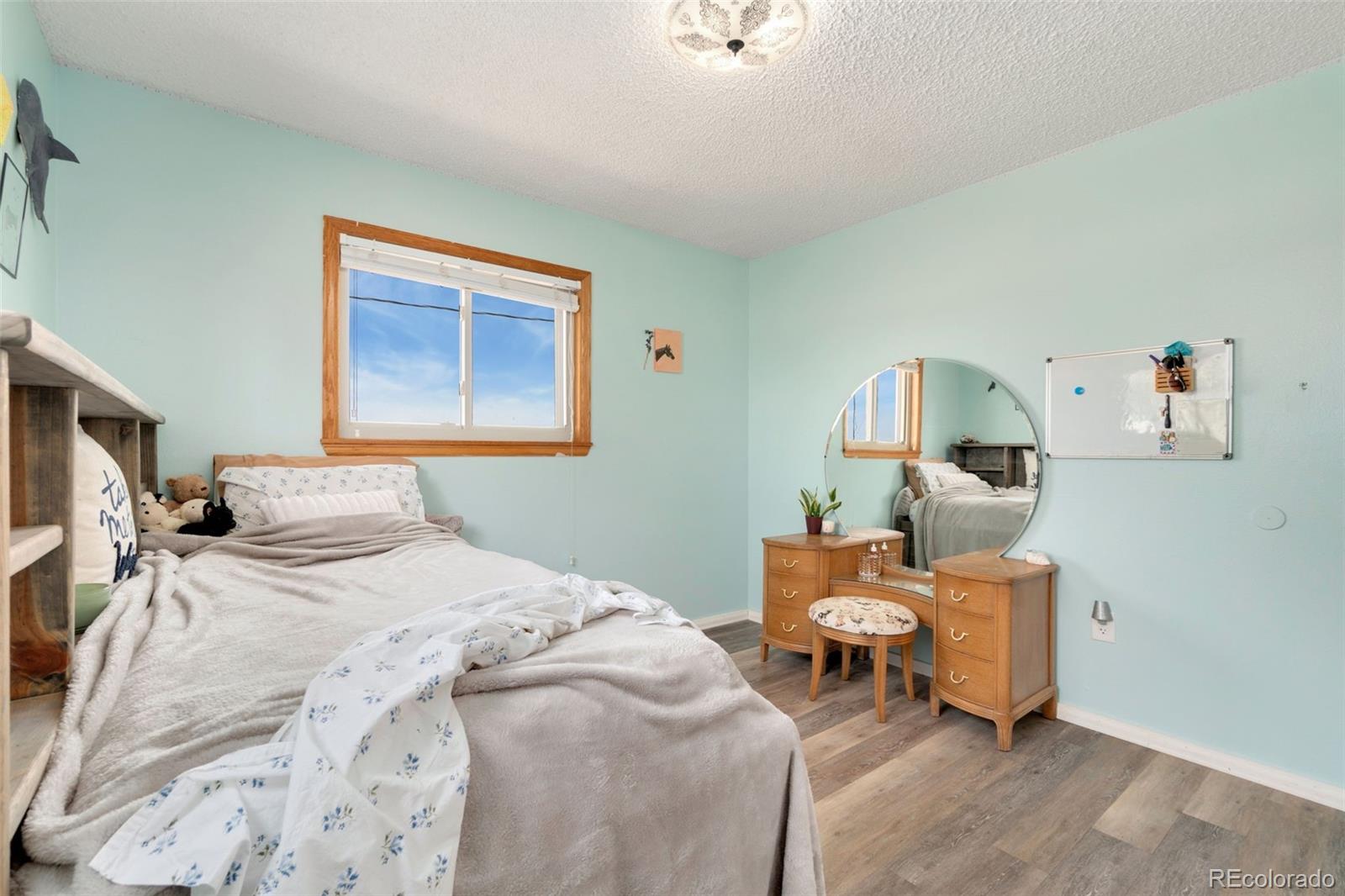 MLS Image #14 for 54685 e bobcat lane,strasburg, Colorado