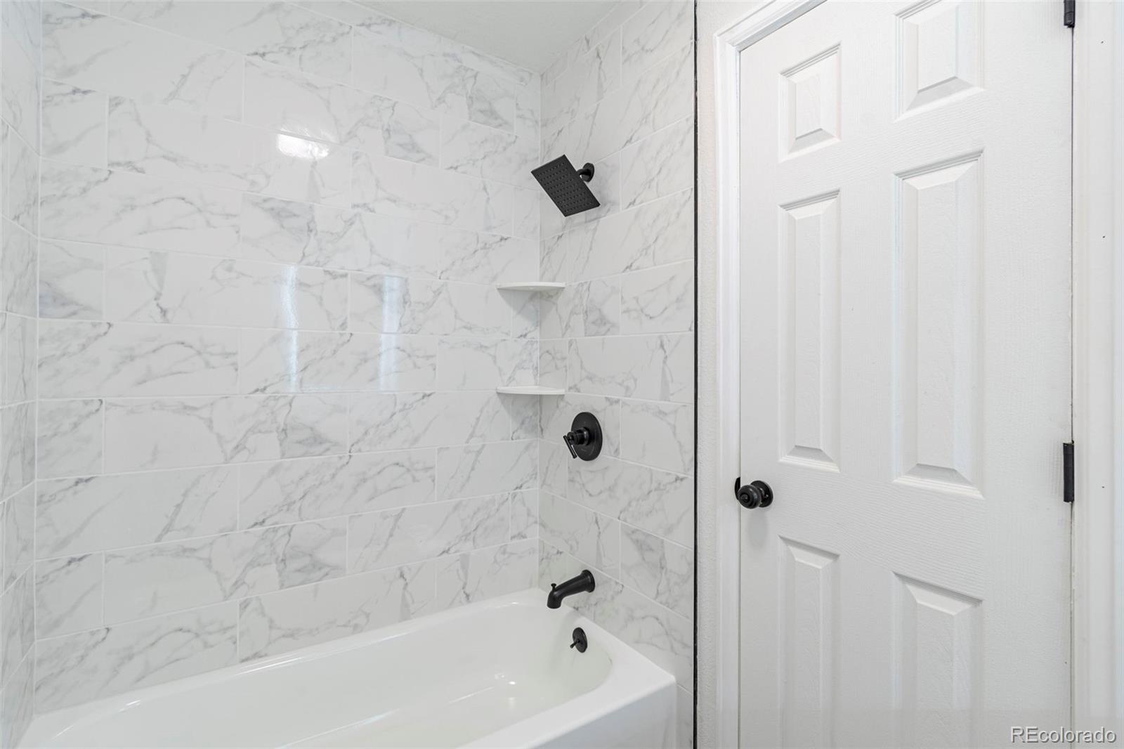 MLS Image #4 for 1772  oakland street,aurora, Colorado