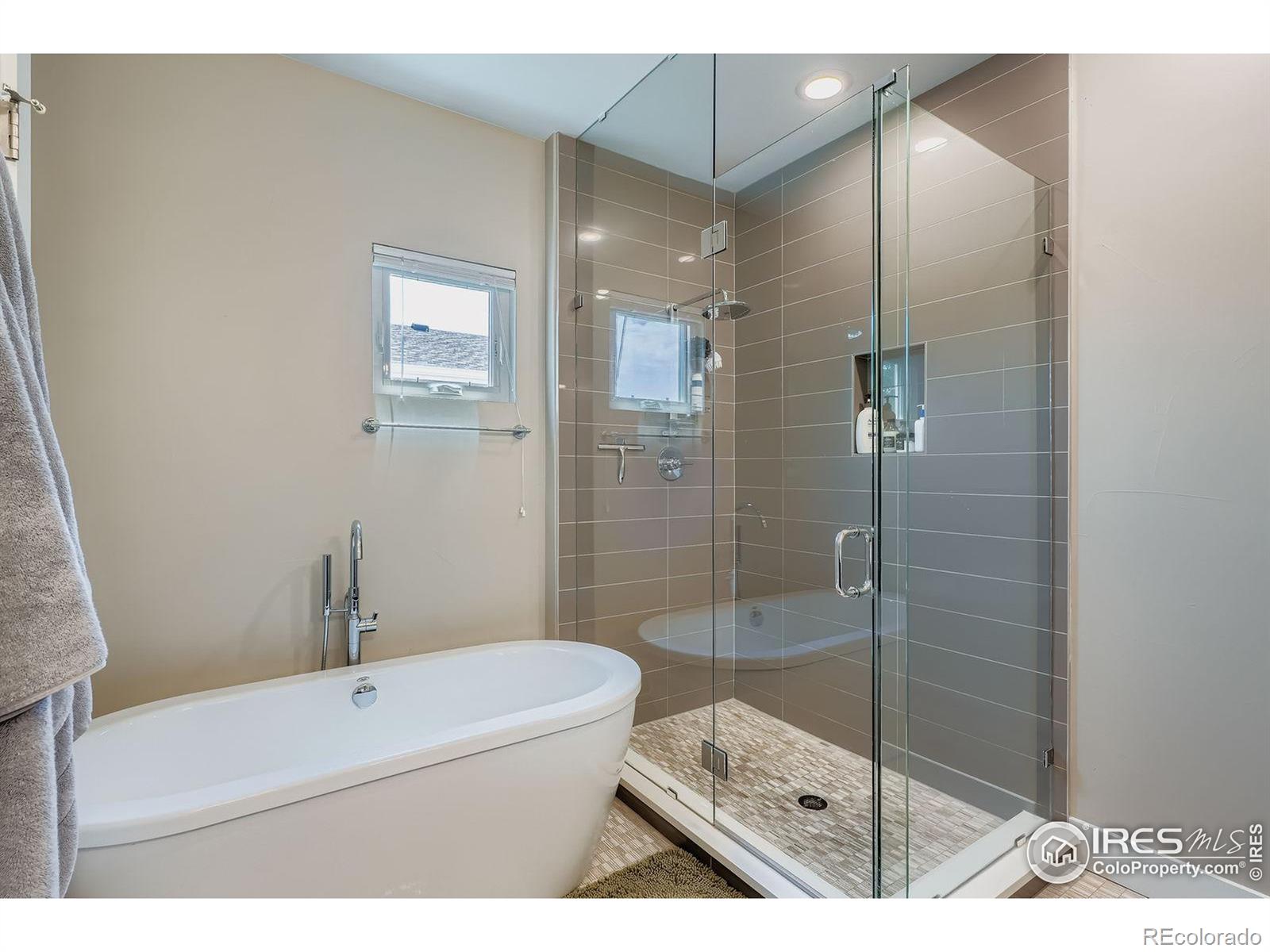 MLS Image #12 for 2718  hooker street,denver, Colorado