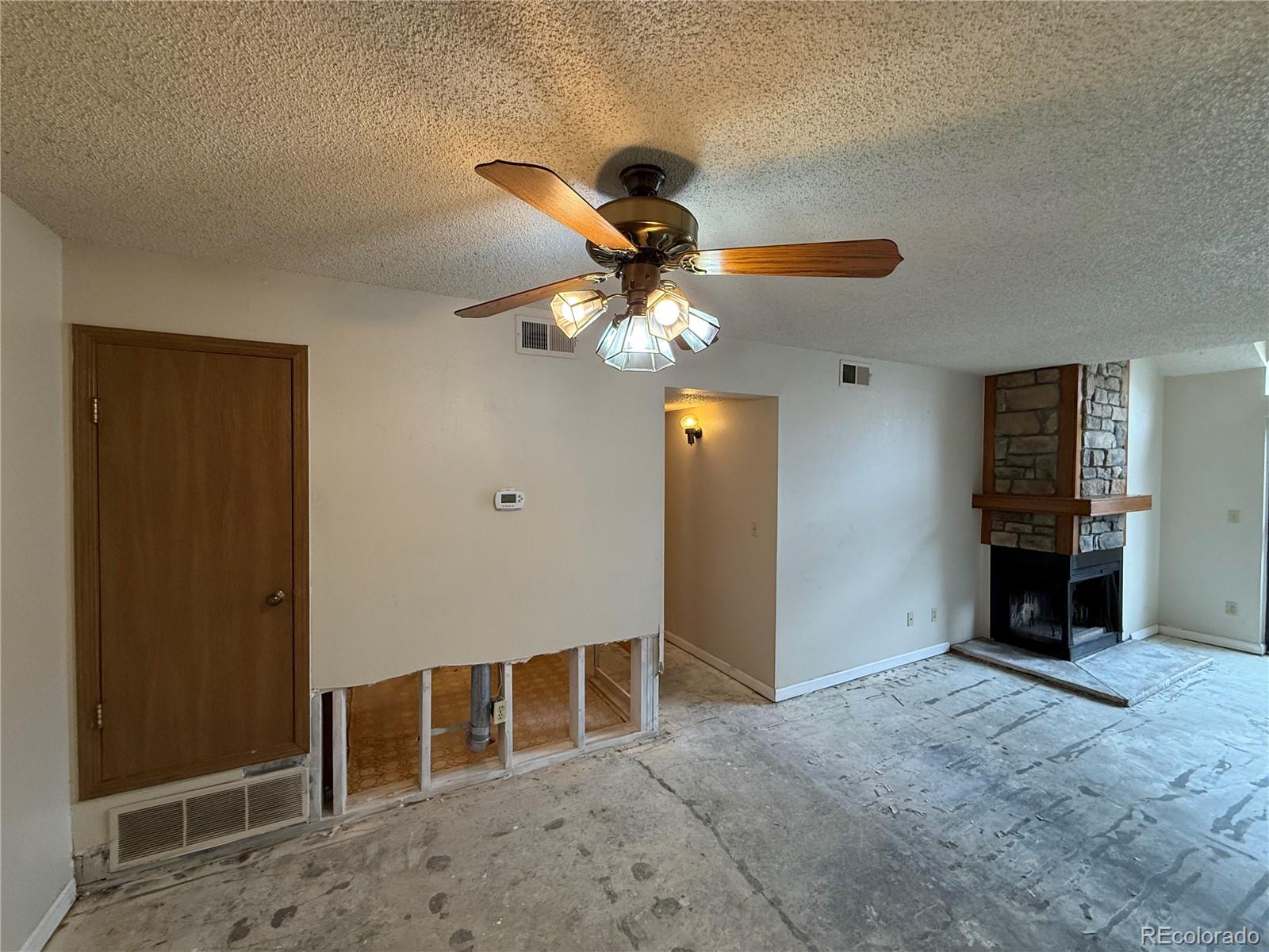 MLS Image #4 for 931 s zeno way,aurora, Colorado