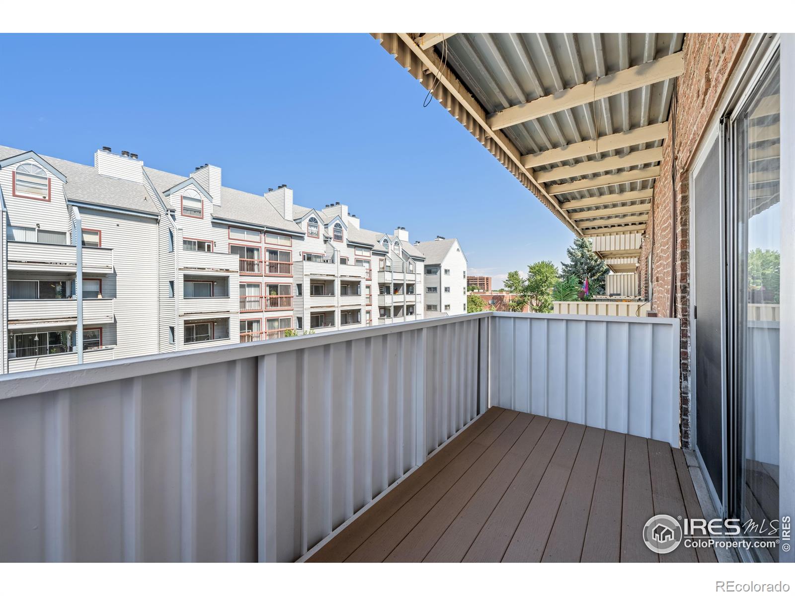 MLS Image #23 for 4110  hale parkway,denver, Colorado