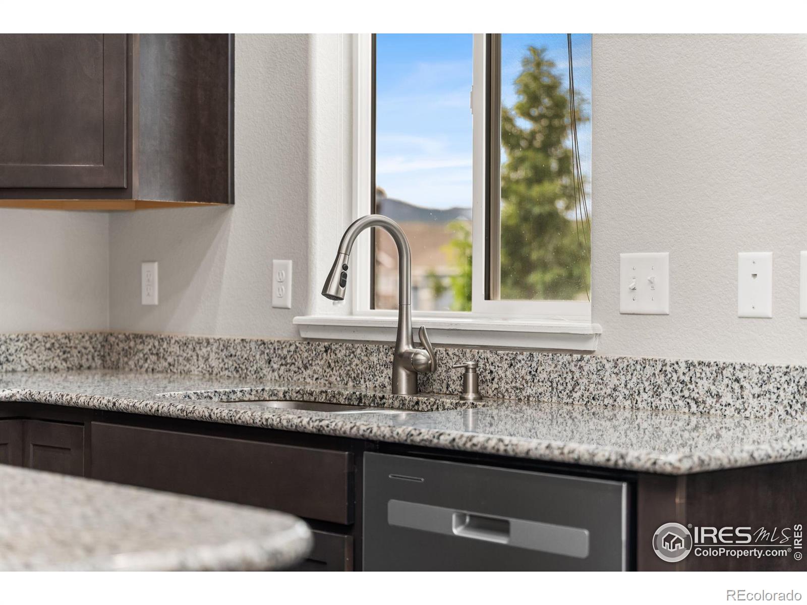 MLS Image #9 for 1889  la salle drive,loveland, Colorado