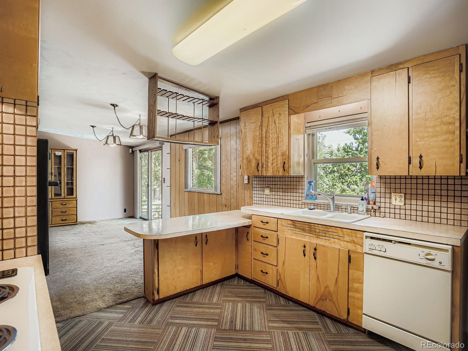 MLS Image #12 for 5470 s huron way,littleton, Colorado