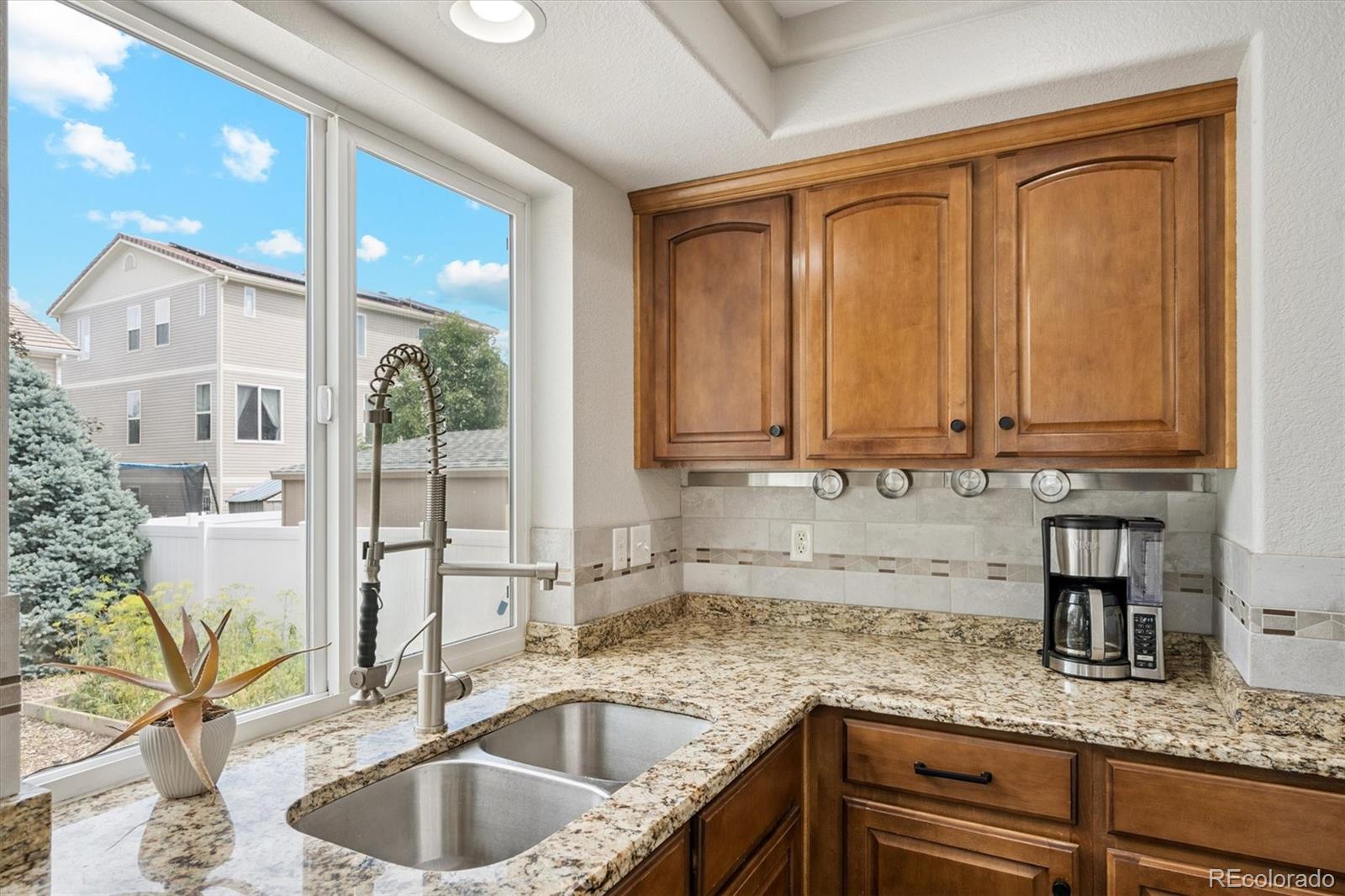 MLS Image #12 for 5072  cathay street,denver, Colorado