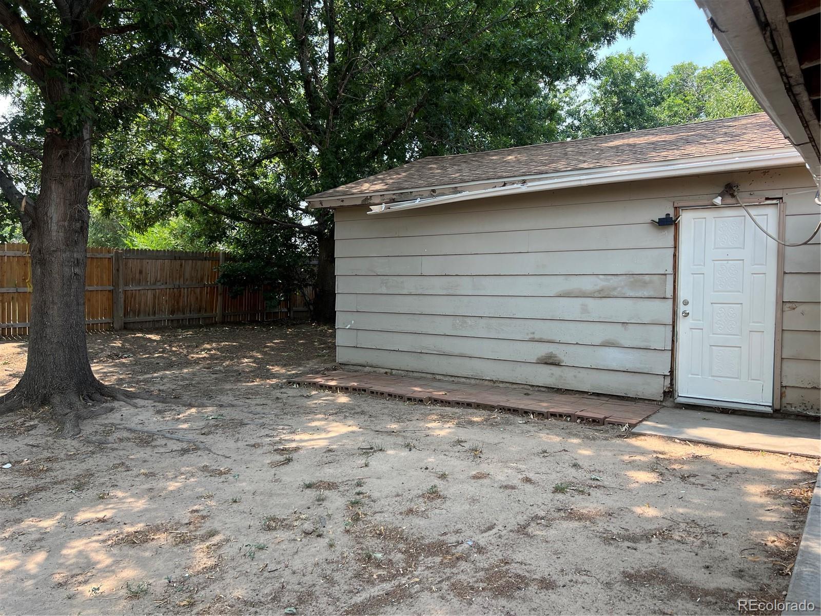 MLS Image #10 for 5526  carson street,denver, Colorado