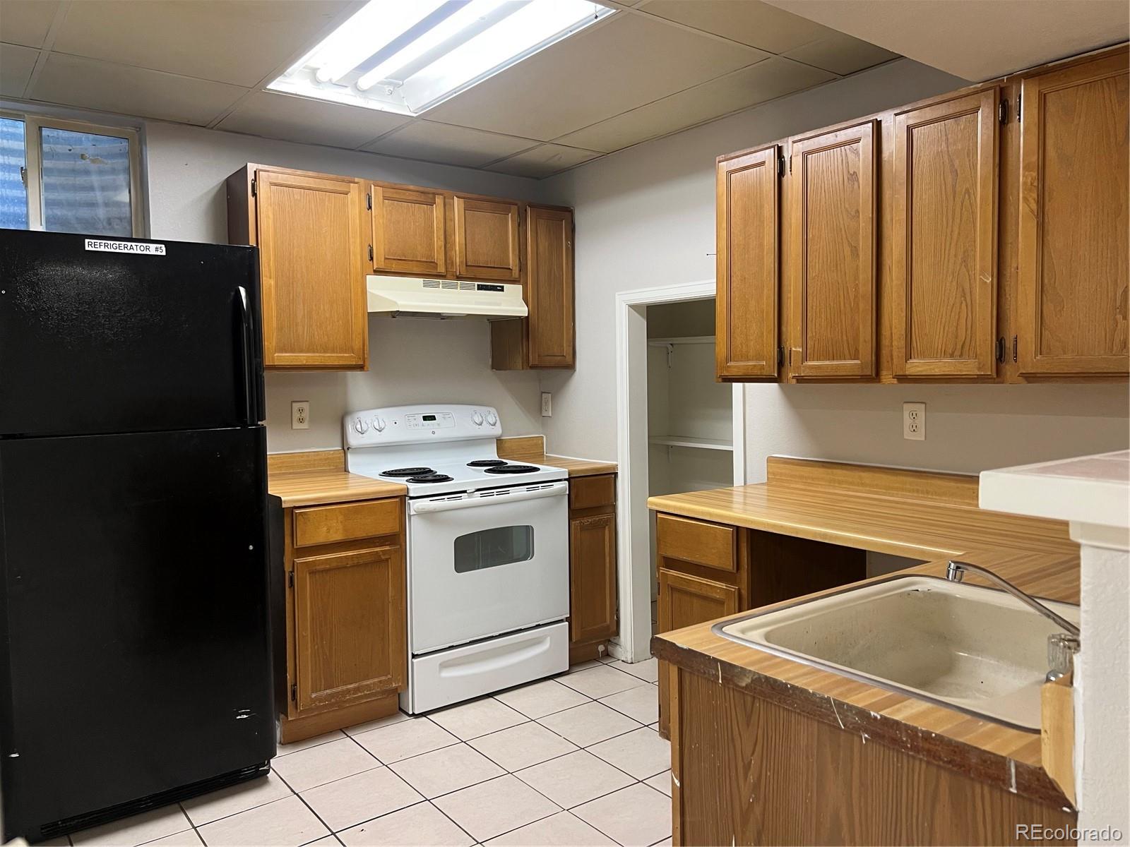MLS Image #28 for 5526  carson street,denver, Colorado