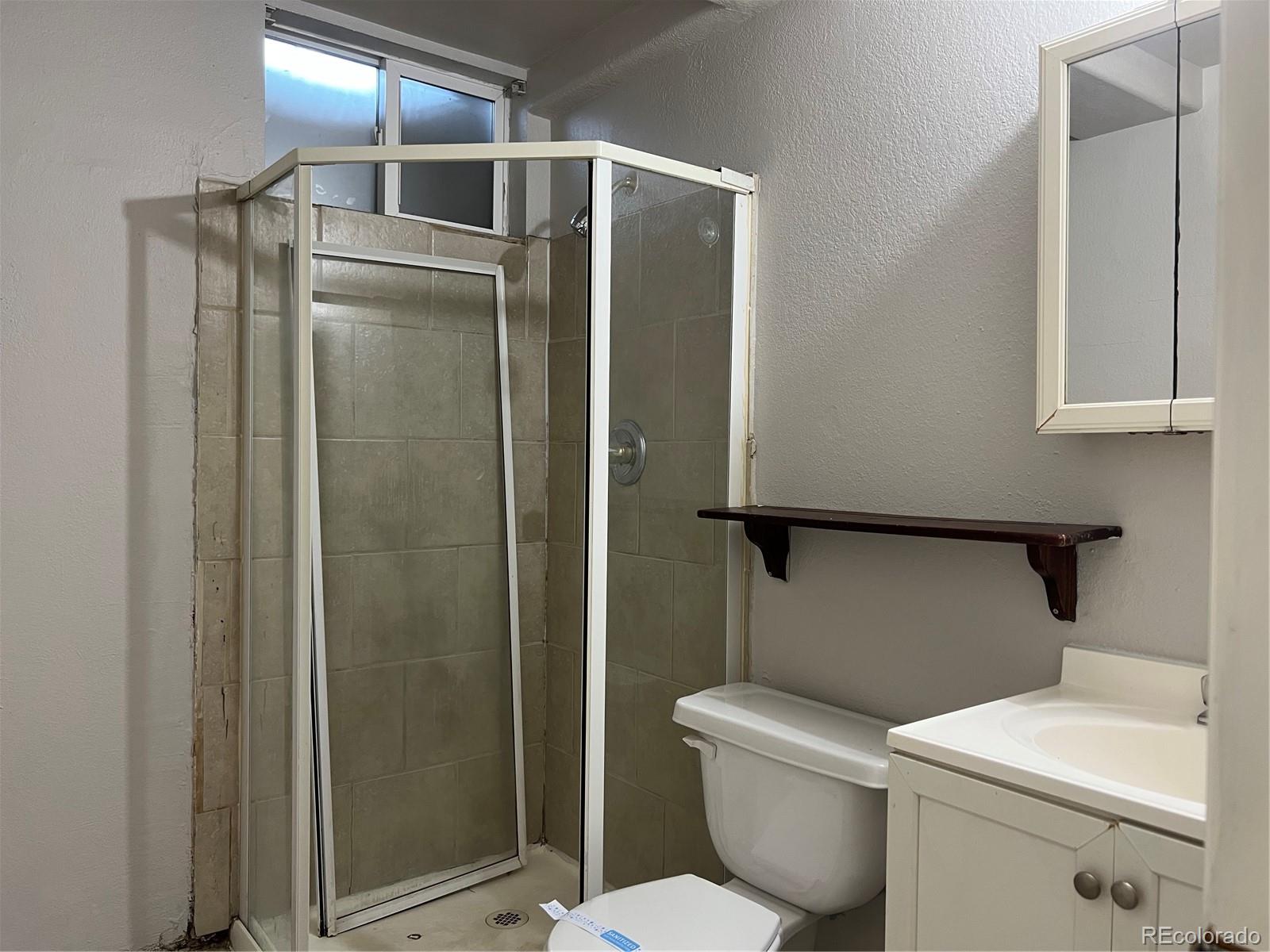 MLS Image #38 for 5526  carson street,denver, Colorado