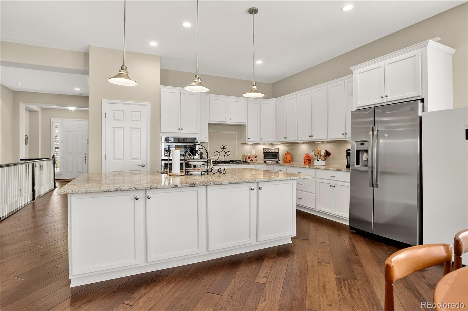 MLS Image #11 for 15797  fishers peak drive,broomfield, Colorado