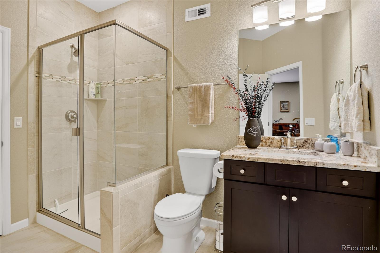 MLS Image #26 for 15797  fishers peak drive,broomfield, Colorado