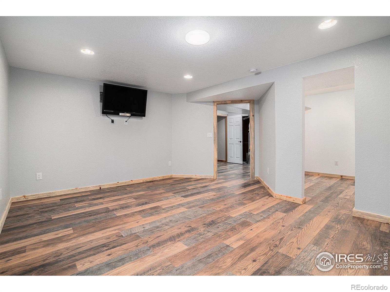 MLS Image #20 for 1050  fairfield avenue,windsor, Colorado