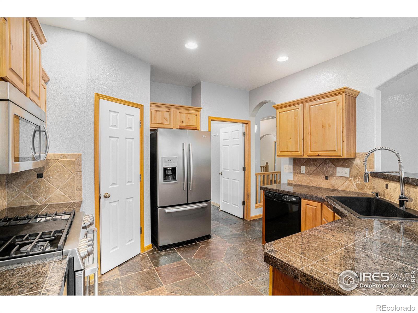 MLS Image #9 for 1050  fairfield avenue,windsor, Colorado