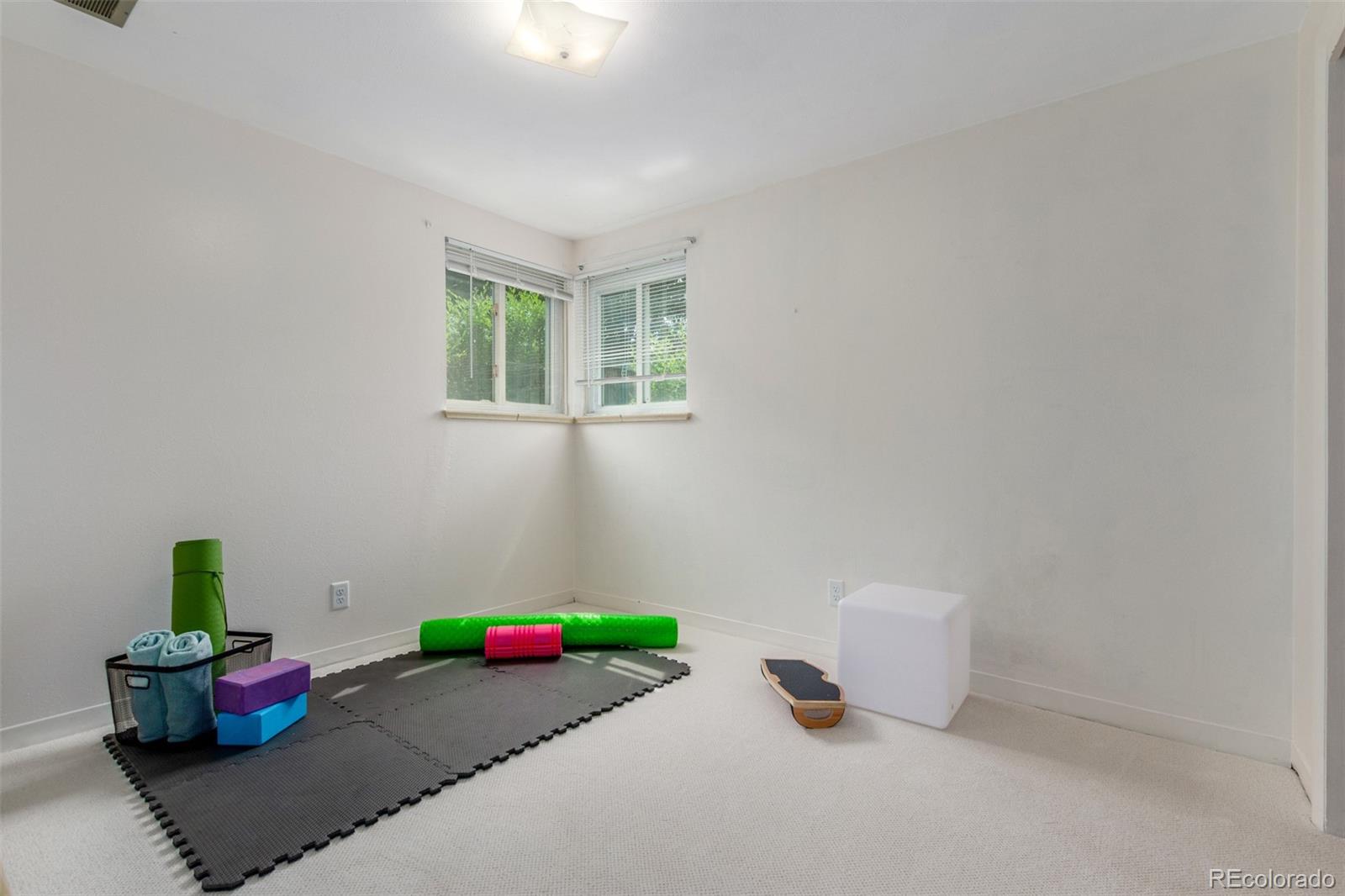 MLS Image #11 for 5853  urban court,arvada, Colorado