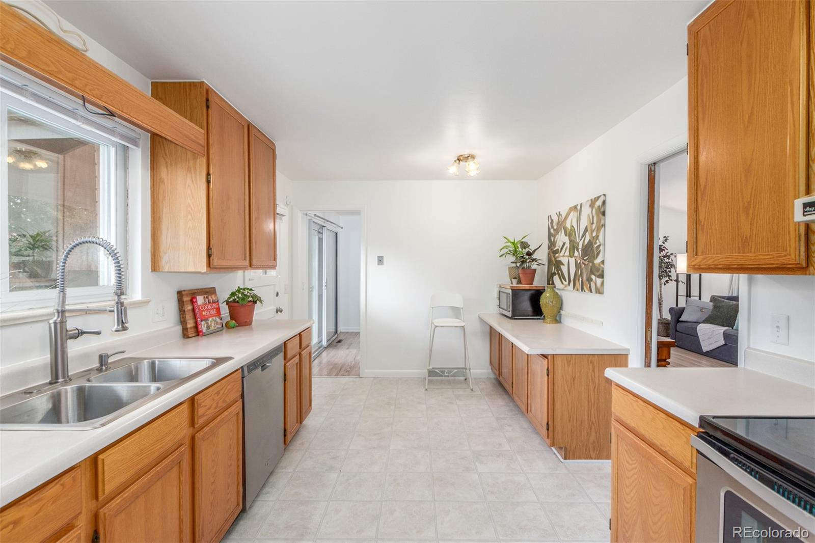 MLS Image #5 for 5853  urban court,arvada, Colorado