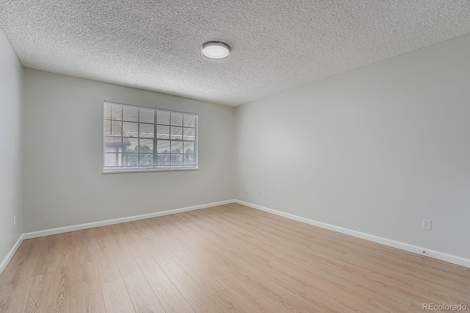 MLS Image #11 for 3855 s monaco st pkwy,denver, Colorado