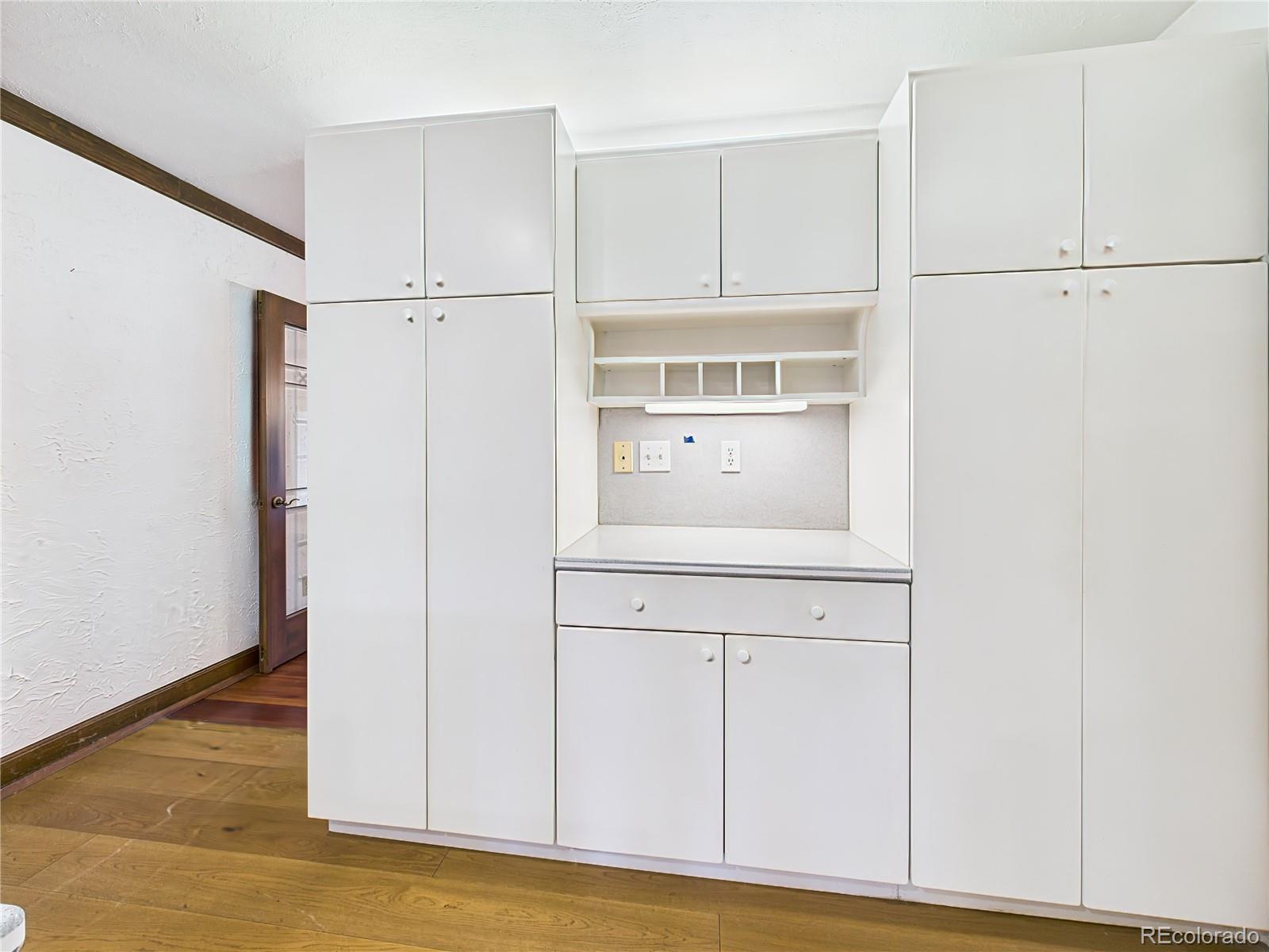 MLS Image #14 for 540 n bear paw lane,colorado springs, Colorado