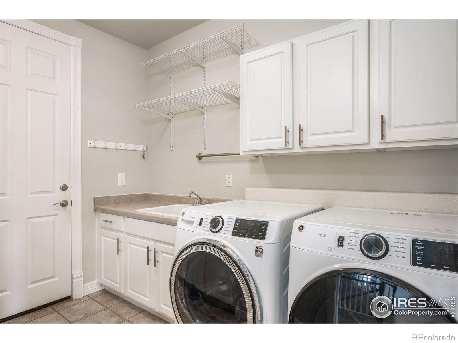MLS Image #26 for 9467 w plymouth avenue,littleton, Colorado