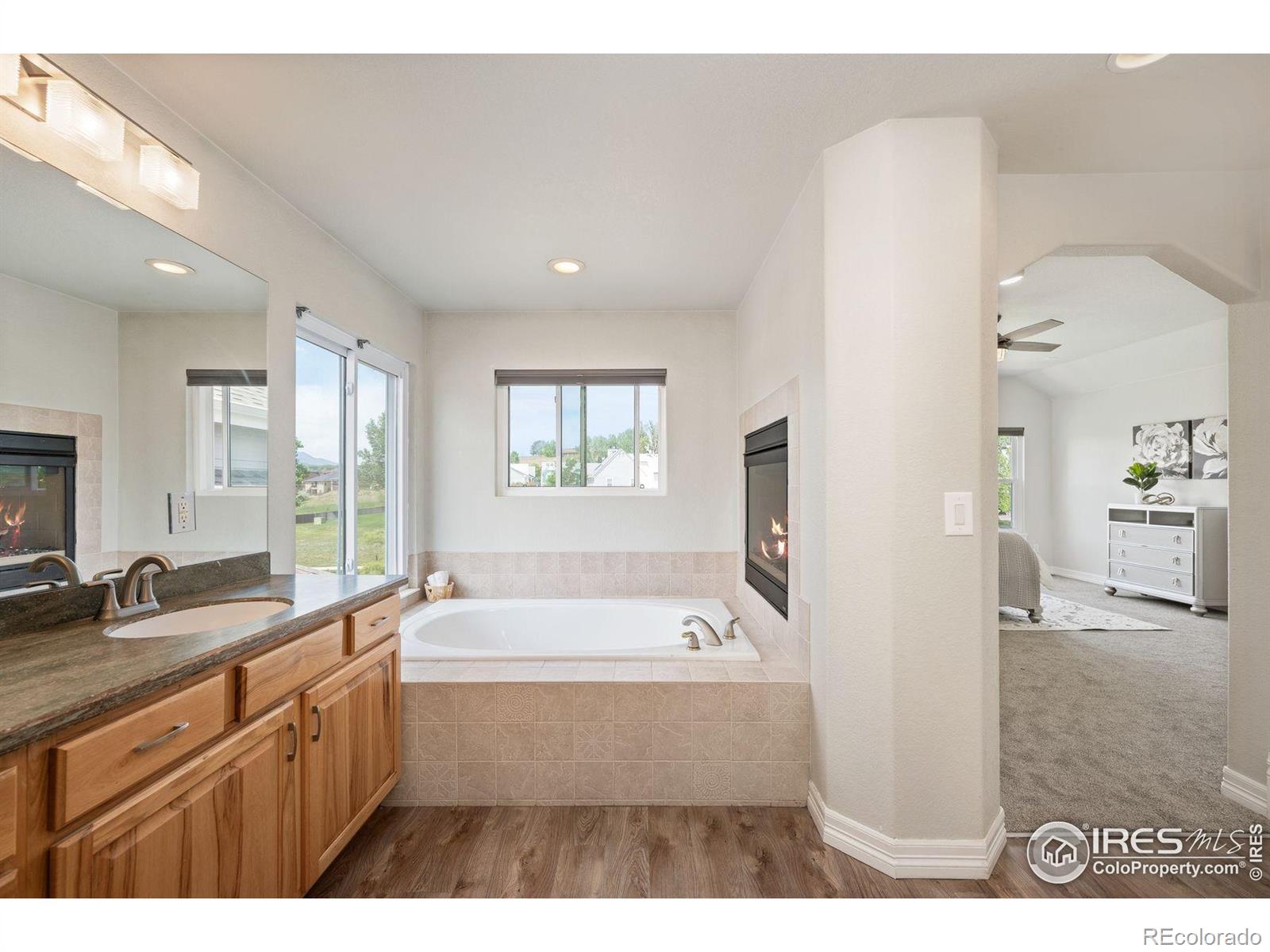 MLS Image #7 for 9467 w plymouth avenue,littleton, Colorado