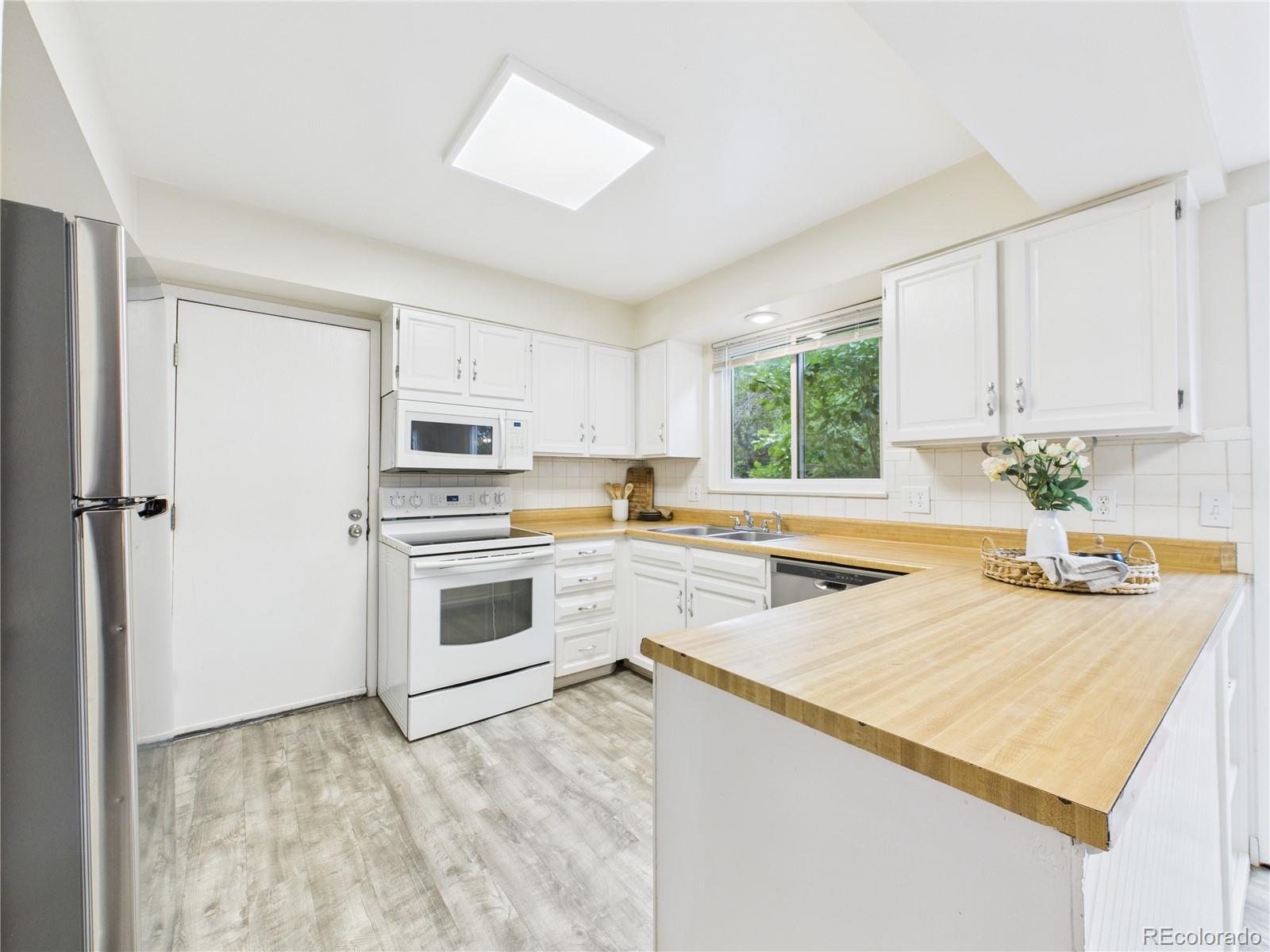 MLS Image #10 for 4584 s fairplay street,aurora, Colorado