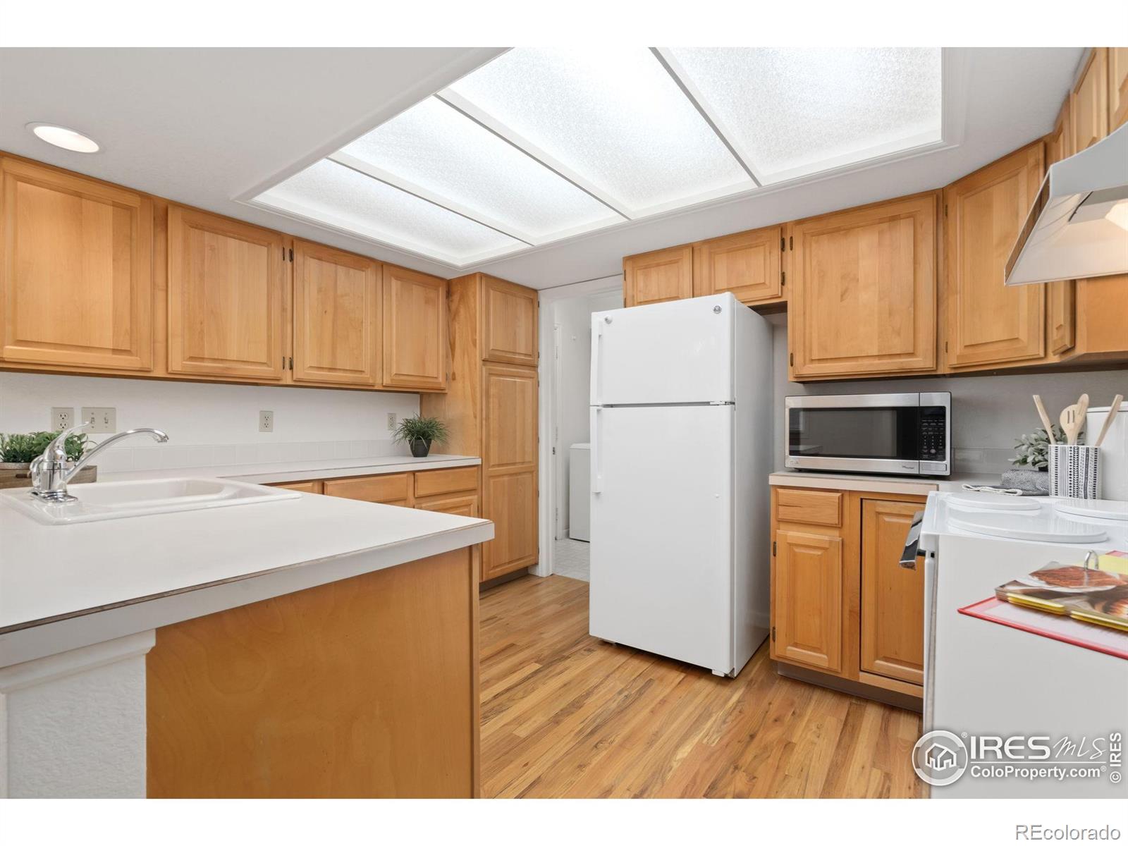 MLS Image #8 for 1213  silk oak court,fort collins, Colorado