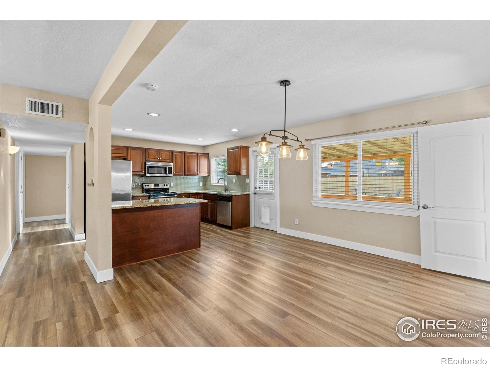 MLS Image #11 for 1170  racine street,aurora, Colorado