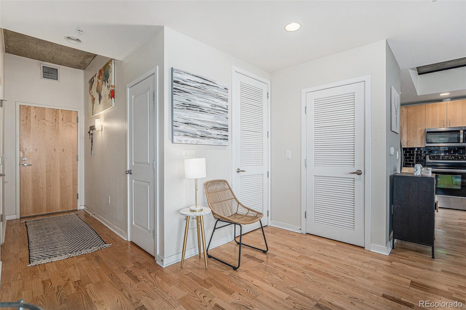 MLS Image #5 for 1700  bassett street,denver, Colorado