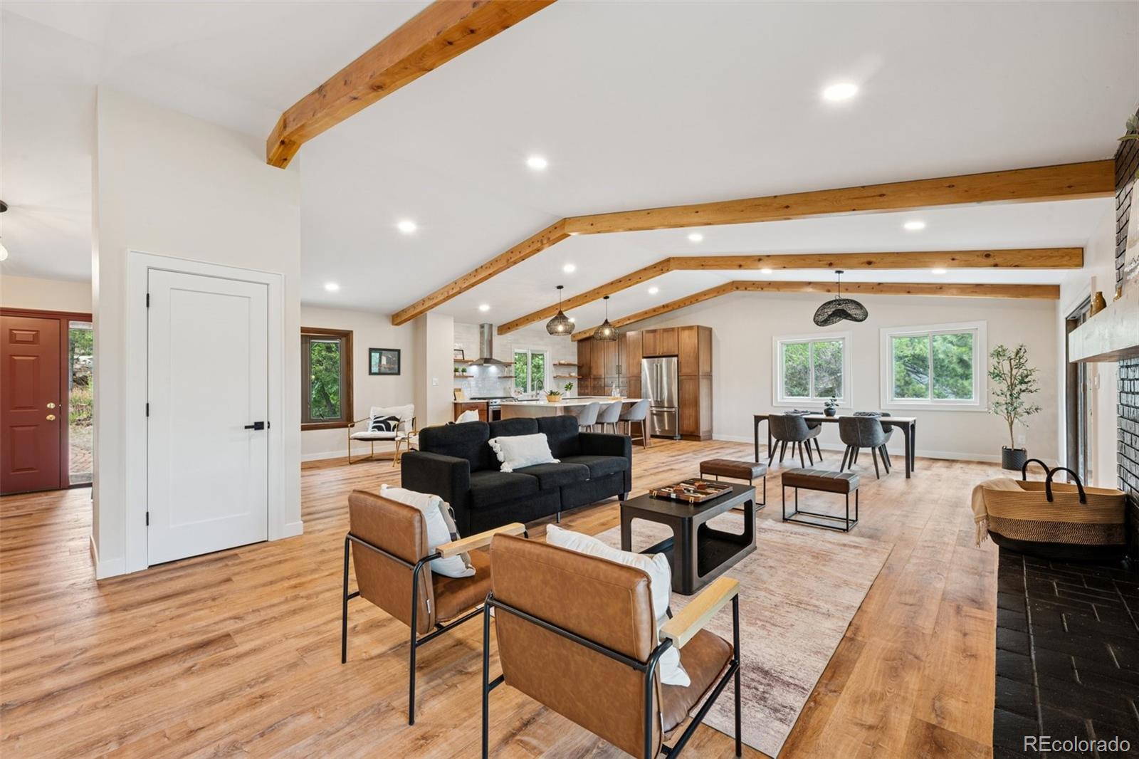 MLS Image #2 for 4307  meadowview court,colorado springs, Colorado