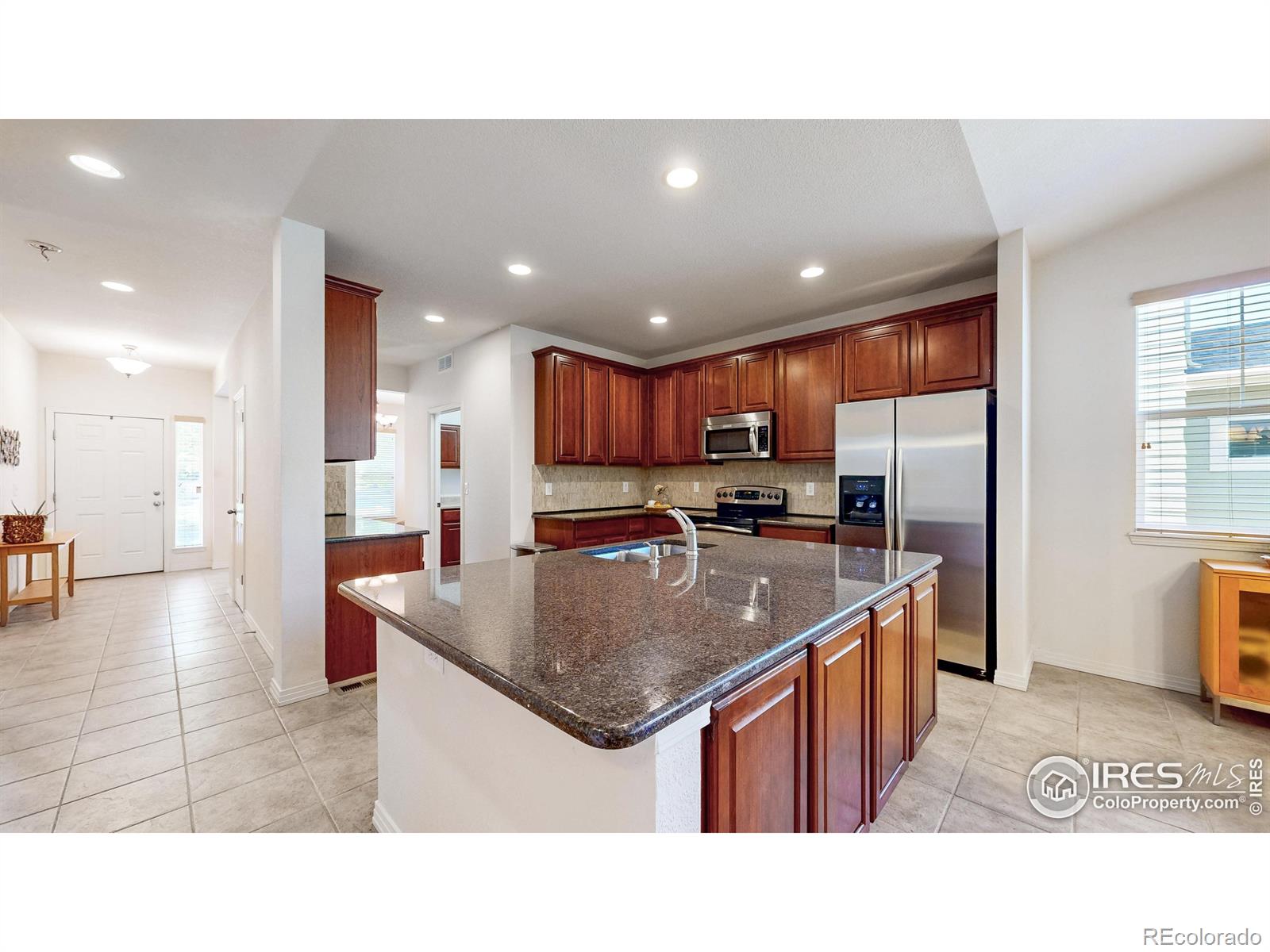 MLS Image #7 for 14230  lakeview lane,broomfield, Colorado