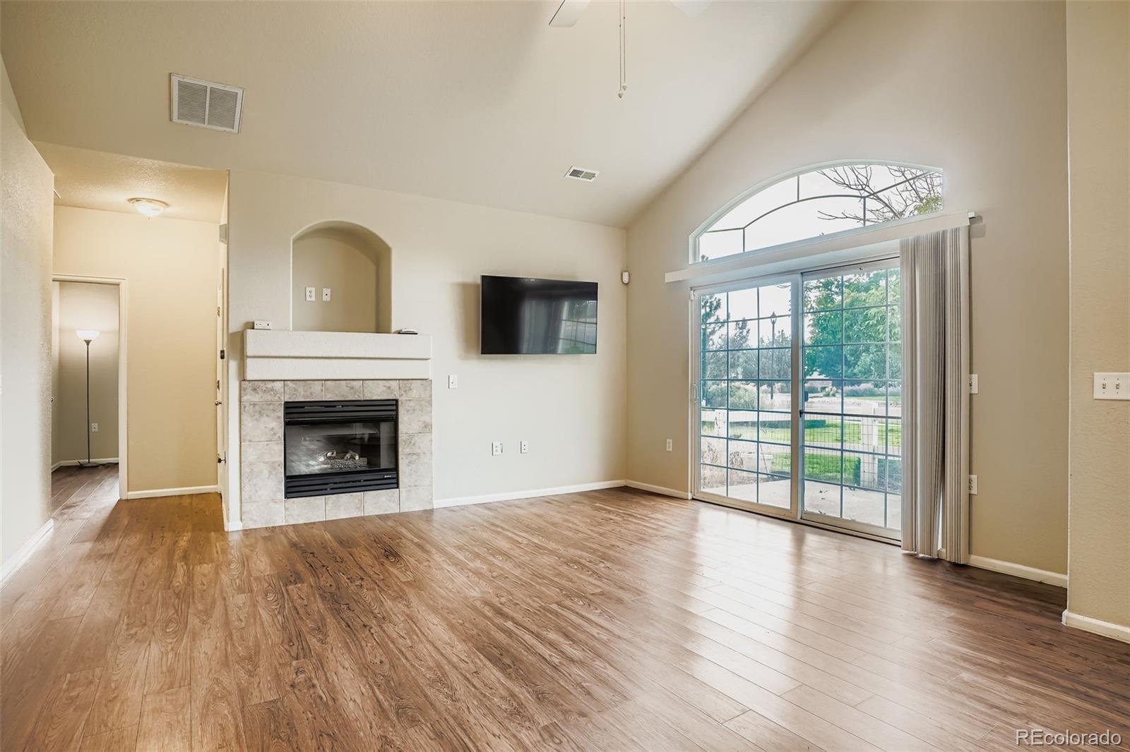 MLS Image #5 for 14400  albrook drive,denver, Colorado